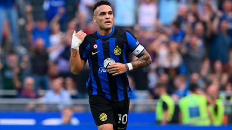 Lautaro Martínez marcó 13 goles en 13 partidos y busca récord en el Inter  thumbnail