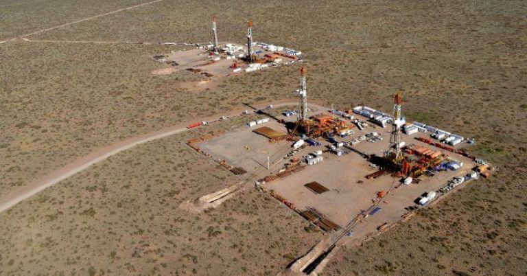 noticiaspuertosantacruz.com.ar - Imagen extraida de: https://www.neuquenalinstante.com.ar/noticias/2024/03/22/103997-neuquen-nuevo-record-de-produccion-de-petroleo-gracias-a-vaca-muerta