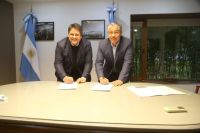 Gaido y Figueroa firmaron un convenio para la reactivación de la obra del arroyo Durán