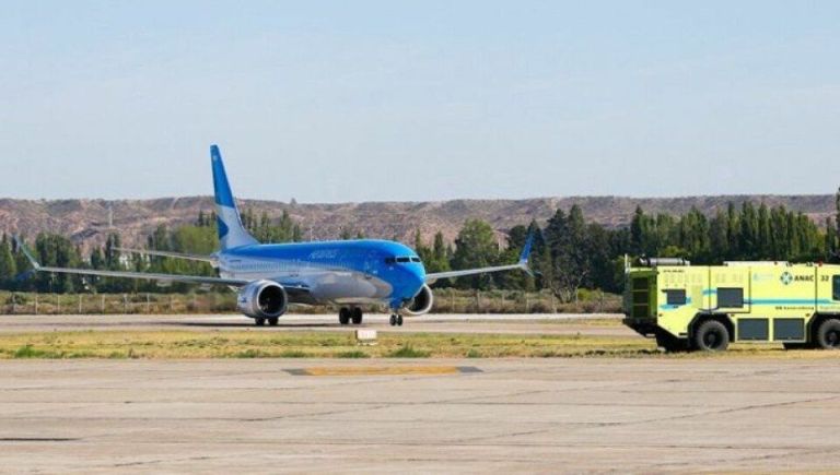 El crecimiento del turismo aéreo impulsa a Neuquén hacia una recuperación sostenida  thumbnail