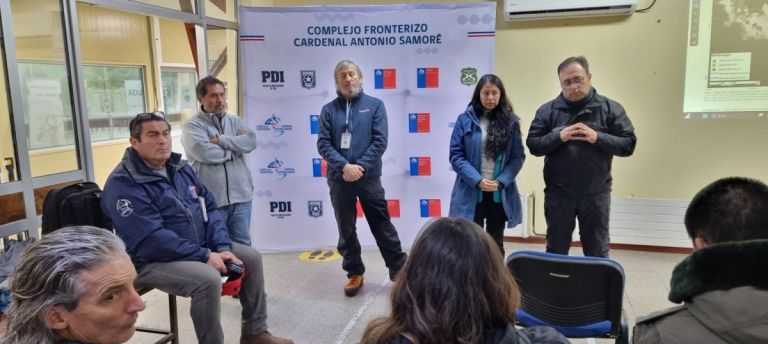 Encuentro binacional en Chile por la situación del Cordón Caulle Puyehue  thumbnail