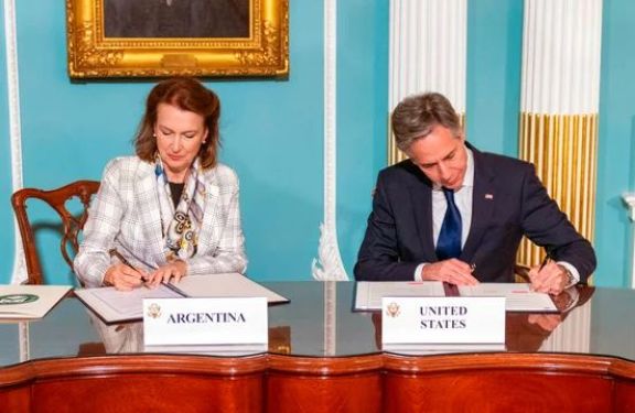Argentina y Estados Unidos firmaron un acuerdo que profundiza la ...