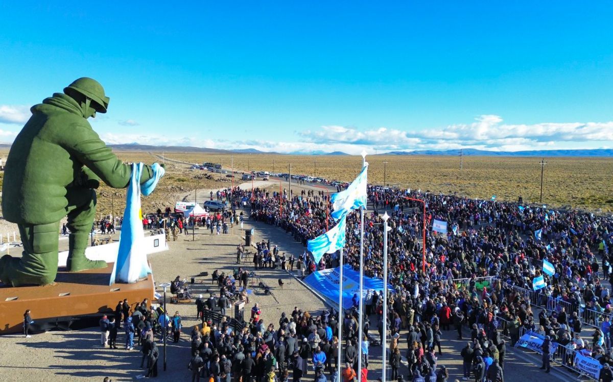 Zapala: se inauguró el monumento al Soldado de Malvinas más grande del país