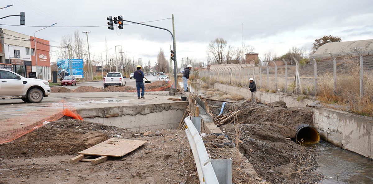 En un mes se inaugurarán el entubamiento del canal y la avenida Necochea