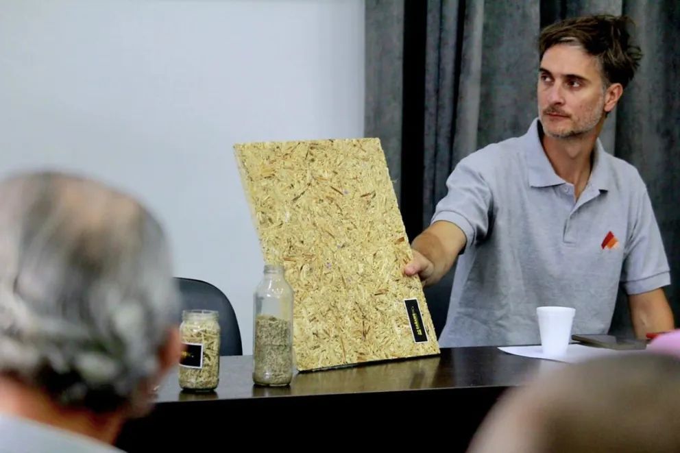 Brindaron charla informativa sobre el cultivo de cáñamo con fines industriales