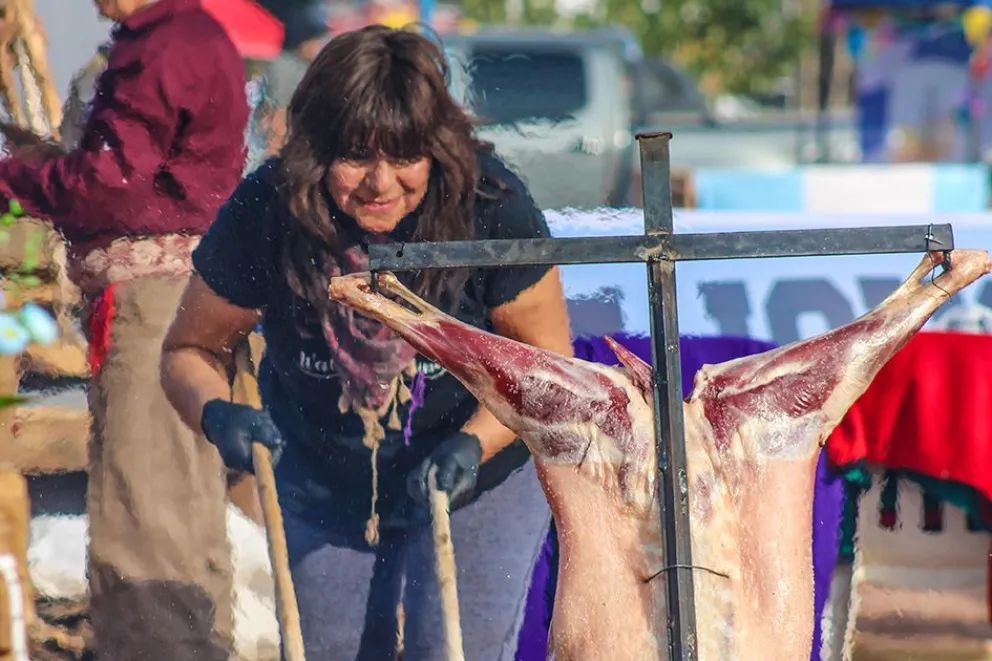 Presentan el segundo Encuentro de Mujeres Asadoras de Chivo