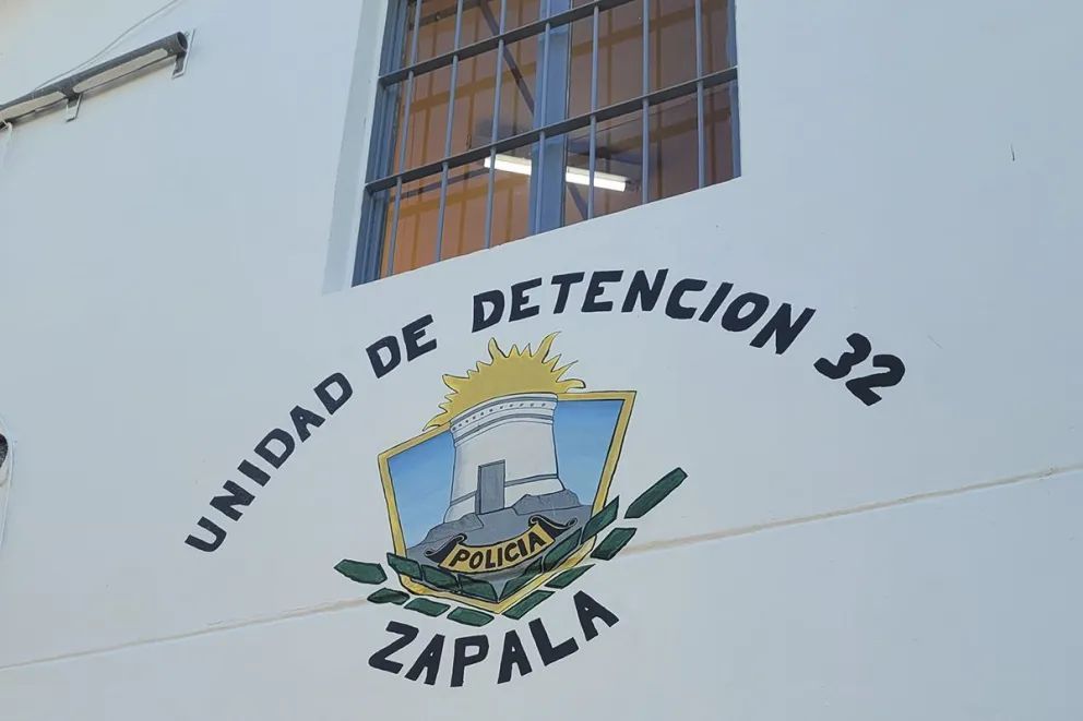 Nicolini participó de una recorrida por la Unidad de Detención 32