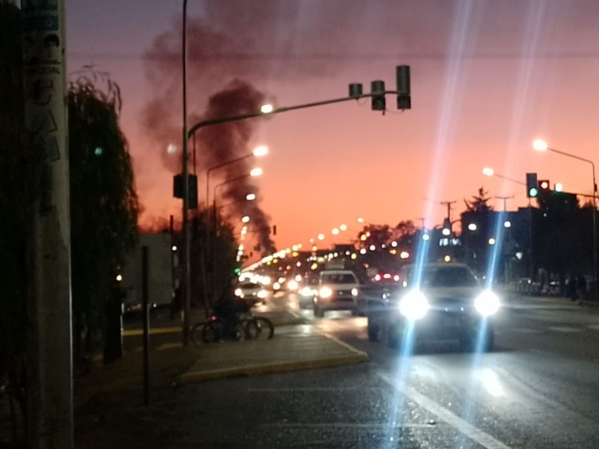 Cuatro personas murieron tras incendiarse una casa del bajo neuquino
