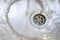 EPAS anunció un corte de agua para este martes en Neuquén Capital