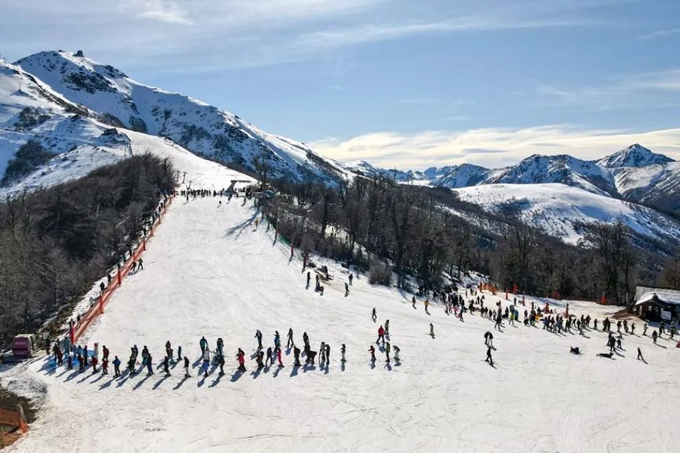 Cerro Bayo suma diversión para toda la familia