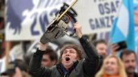 Más de 72.000 puestos de trabajo del Estado fueron recortados en la gestión de Milei 