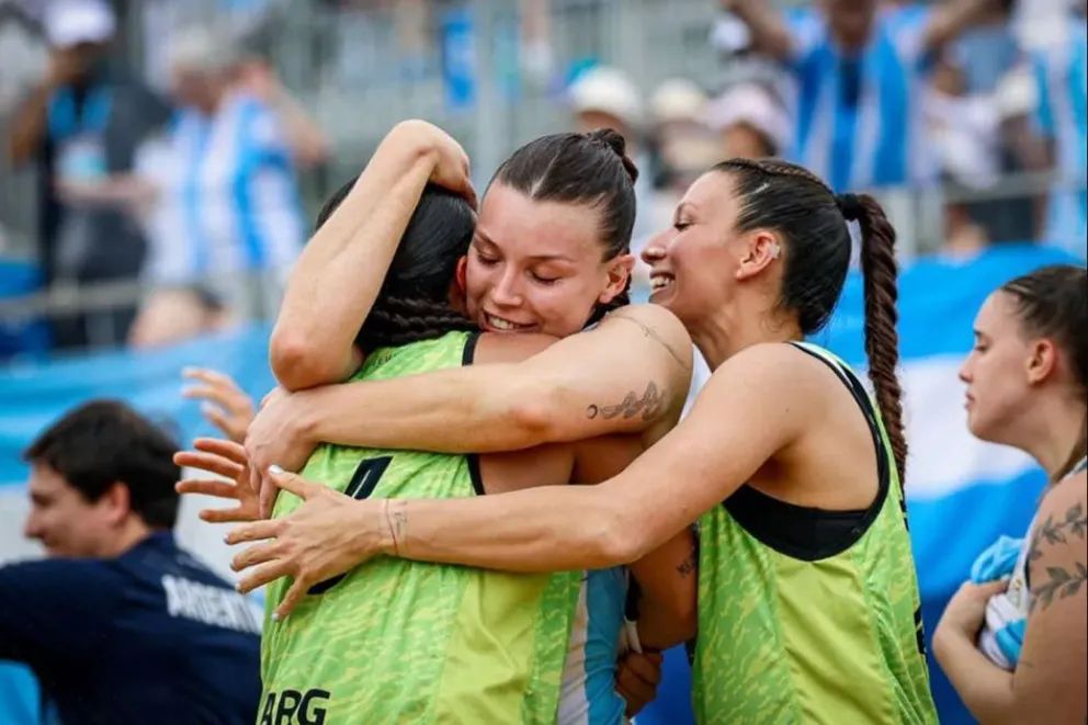 Deportistas neuquinos consiguieron medallas de oro en China y de plata en Paraguay