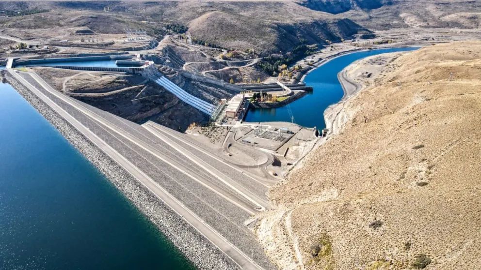Acuerdo por las represas del Comahue: “Más ingresos, más obras y más futuro”