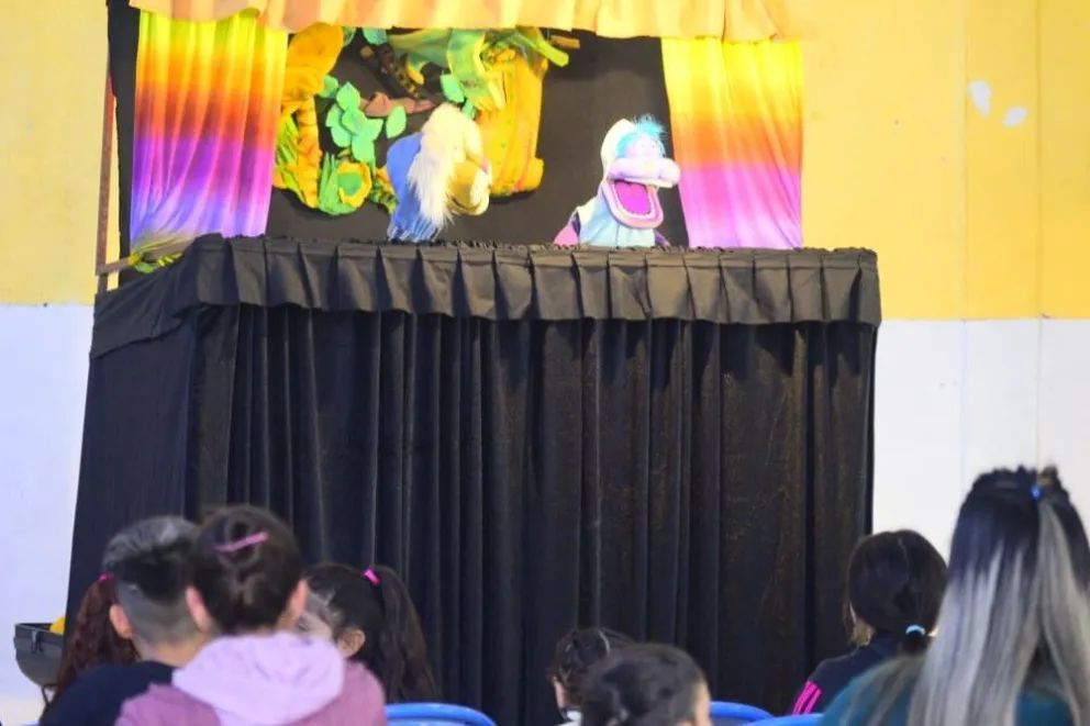 Música, teatro, danza y actividades para niñas y niños en la provincia