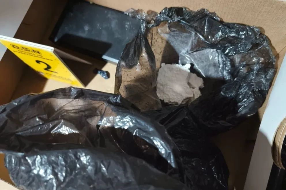 Secuestraron armas, municiones y drogas en el barrio Mariano Moreno