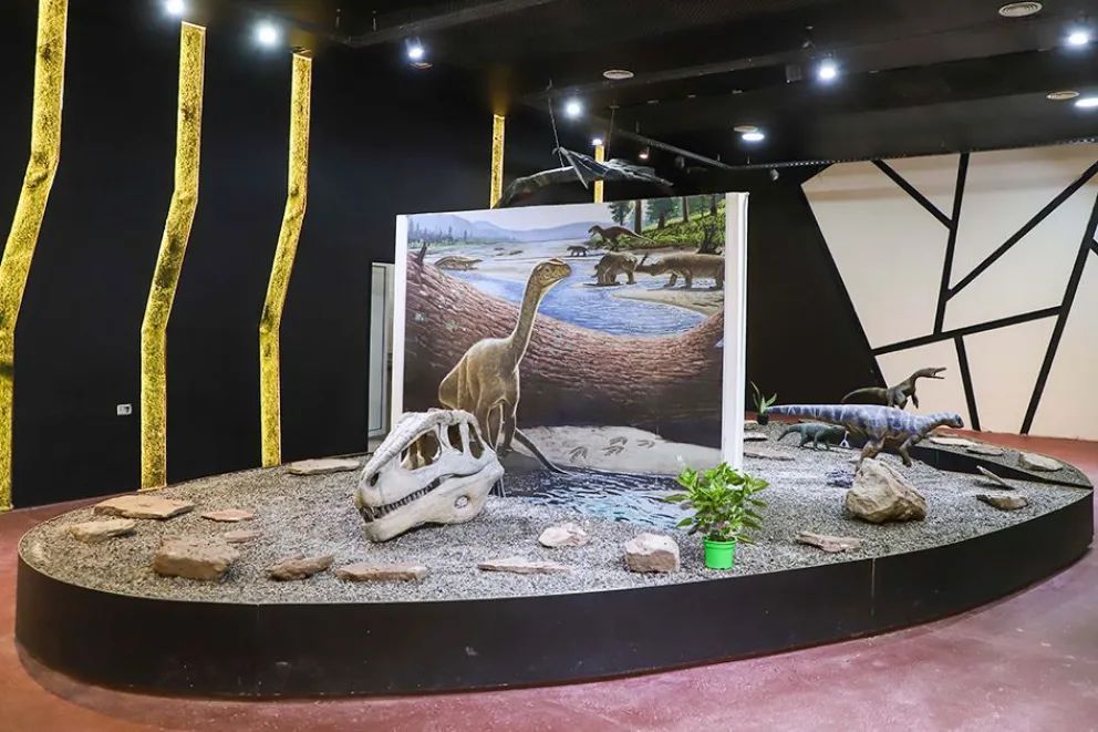 Picún Leufú fomenta y atrae turismo con sus lagunas naturales y el nuevo museo 