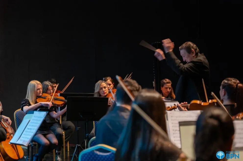 Rindieron homenaje al creador de la Orquesta Sinfónica