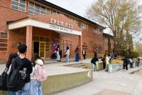 Más de 95 mil estudiantes secundarios se sumaron a clases esta semana 