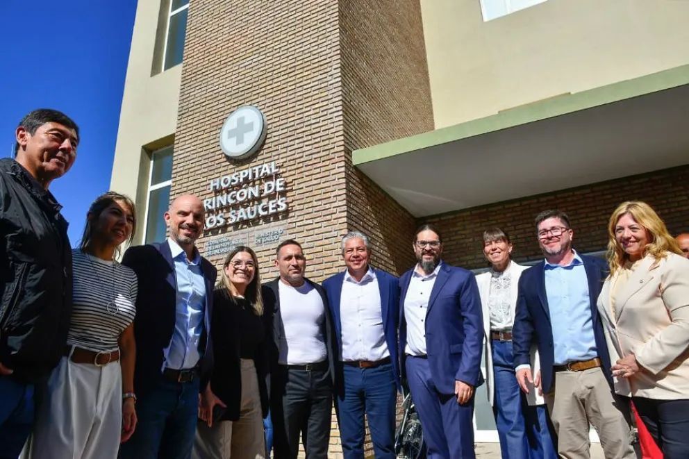 Figueroa inauguró la ampliación del hospital de Rincón de los Sauces