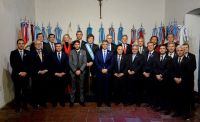 Figueroa encabeza en agosto el "ranking de gobernadores" 