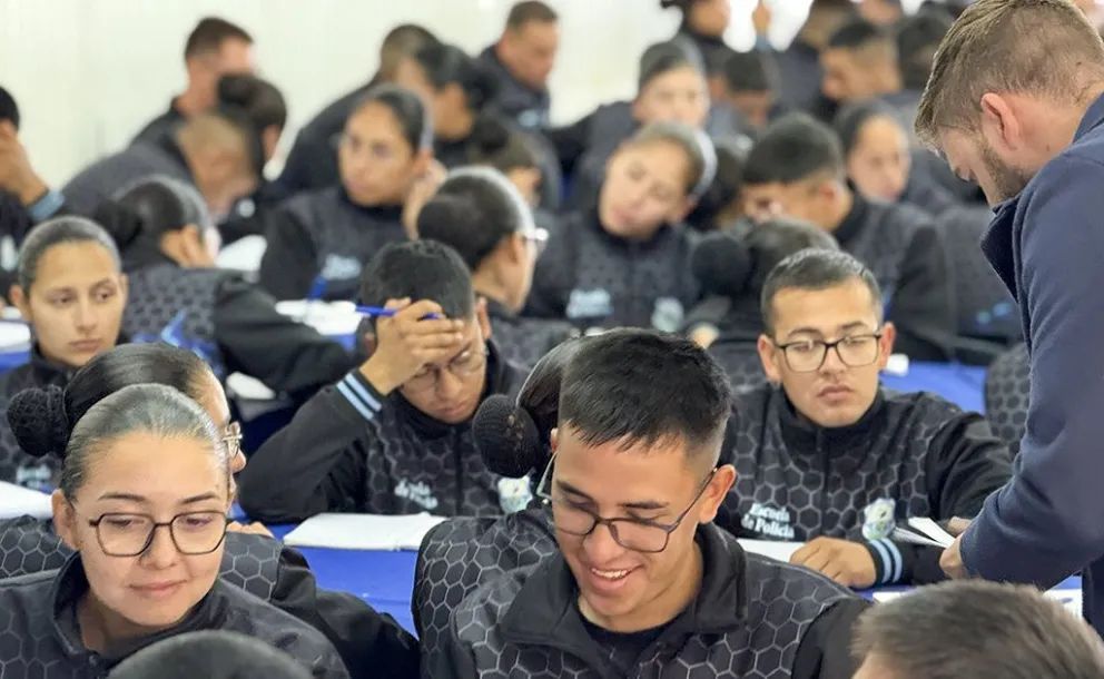 Más de 200 aspirantes a policías reflexionaron sobre masculinidades diversas 