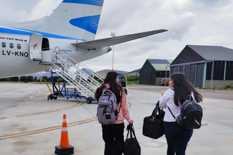 Estudiantes de Lonco Luan ganaron un concurso nacional de escritura