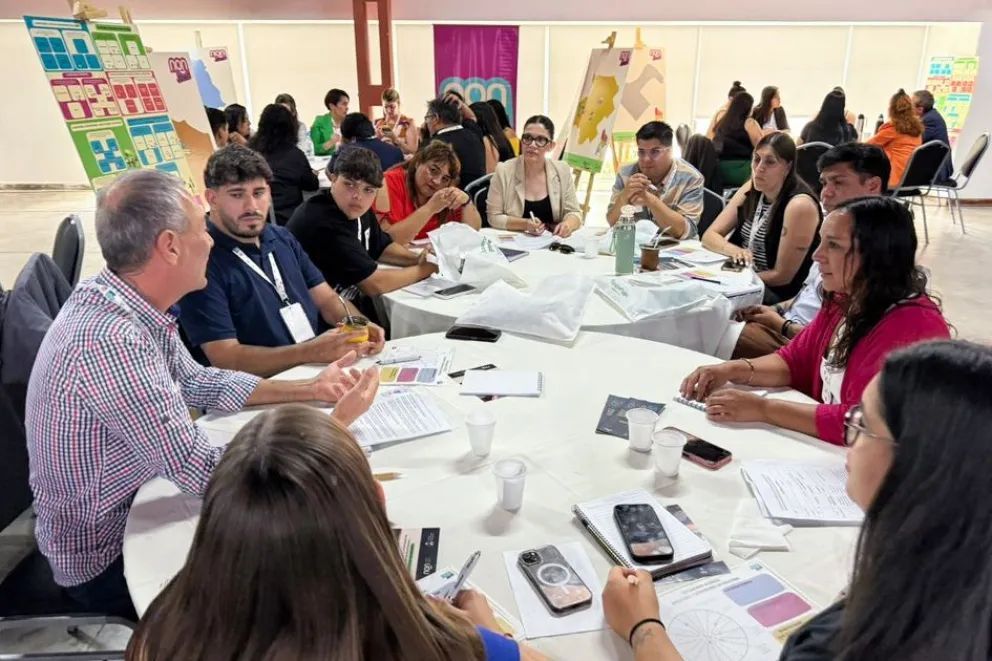 Jóvenes de toda la provincia planifican iniciativas para sus comunidades