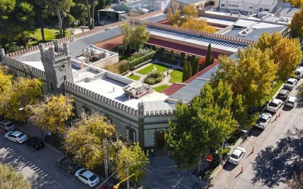 Cajón del Atreuco, donde el agua abrió un camino entre las montañas