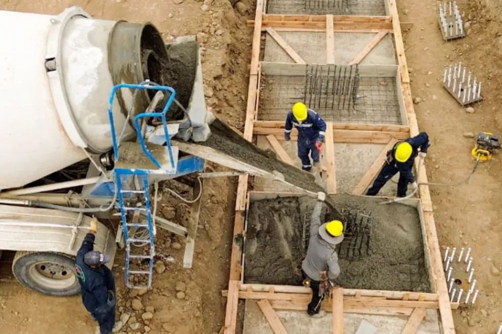 Comenzó la construcción del Espacio Comunitario y Deportivo en Andacollo