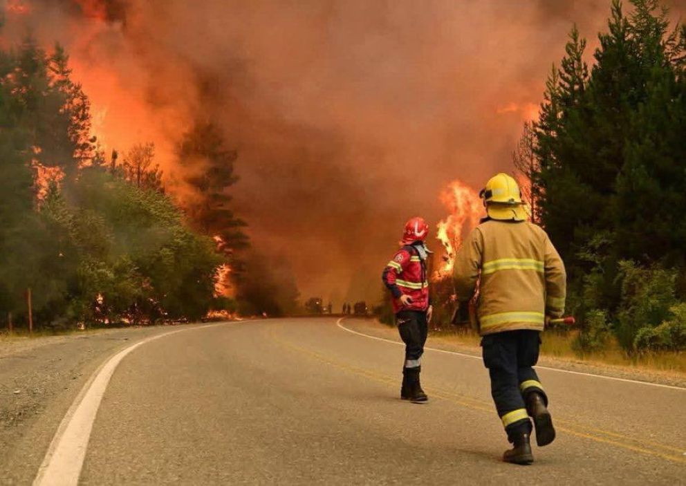 “Hubo intención criminal”: ministro de Seguridad de Chubut sobre los incendios forestales