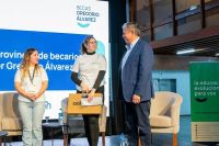 Figueroa: “Vamos a reabrir las inscripciones a las becas Gregorio Álvarez para nuevos postulantes”