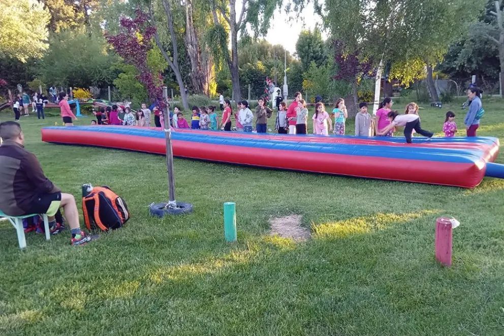 Los Centros de Eduacación Física tendrán en febrero actividades para todas las edades