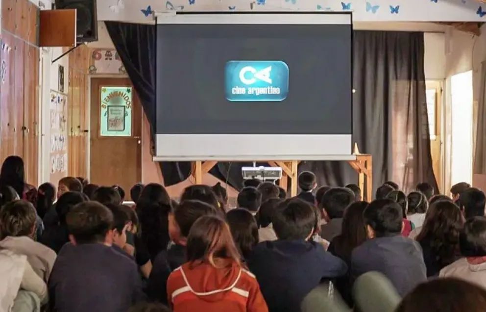 Cine móvil: funciones de verano en distintos puntos del territorio neuquino