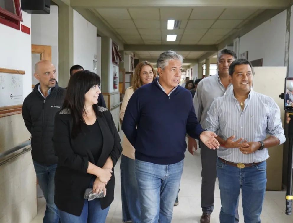 Figueroa recorrió Zapala y supervisó el avance de obras educativas