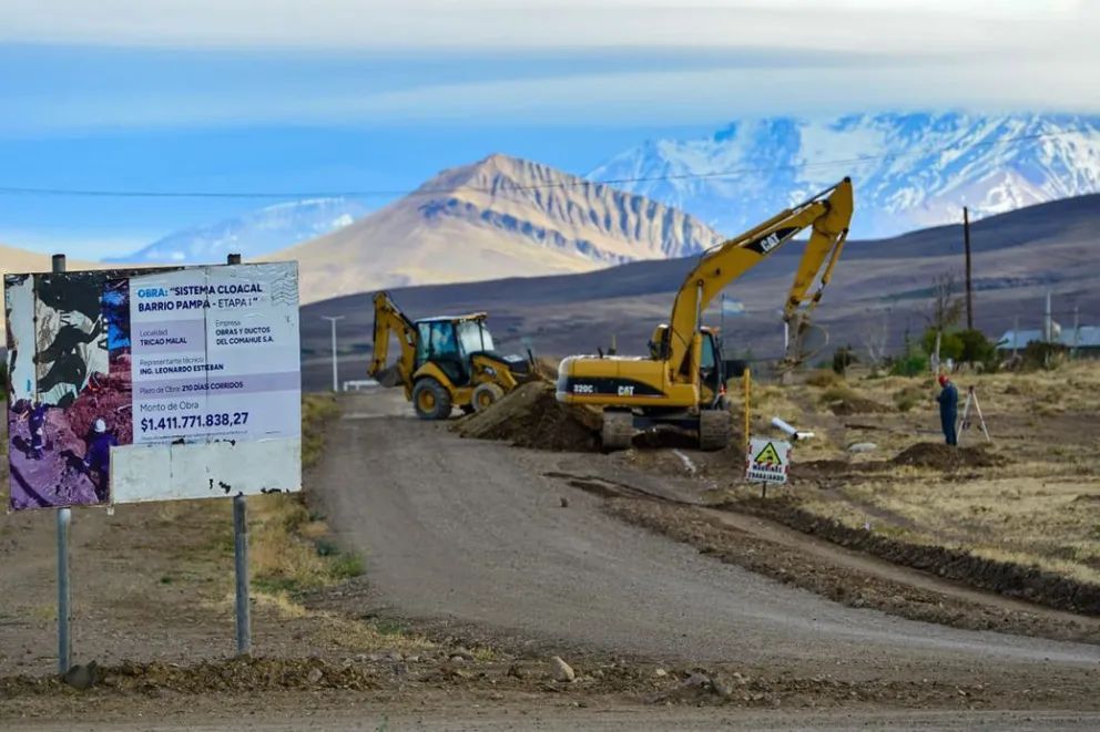 La Provincia avanza con la obra de saneamiento en Tricao Malal
