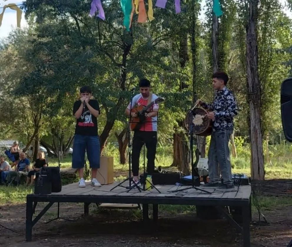 Cómo fue el proceso de habilitación del primer emprendimiento 100% agroturístico neuquino