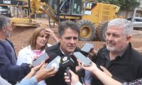 Plan Orgullo Neuquino: Gaido recorrió la obra de asfalto en Villa Ceferino y anticipó la pavimentación de 50 cuadras más