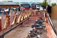 Estudiantes de gastronomía de El Chocón fueron parte del Concurso de Asadores