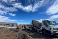 El buen tiempo permitió avances en la pavimentación en la Ruta Provincial 26