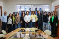 Gobierno, Mujeres y DDHH acercaron servicios a la ciudadanía durante jornada de trabajo en Zapala