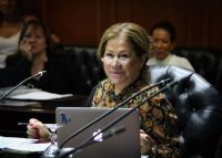 Ley de Glaciares: "Es el piso mínimo y no puede reducirse"