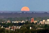 Astroturismo desde el agua, una experiencia única bajo la luna llena