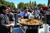 La gran paella de Pascuas en Pinínsula Hiroki fue un éxito