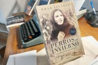 Presentan la novela testimonial “Perros en invierno”, del escritor Omar Álvarez