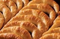 Desembarco con aroma a manteca: Las Medialunas del Abuelo llega a Neuquén