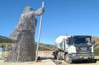 Huinganco suma un nuevo hito espiritual con el montaje del Sagrado Corazón