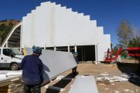 Huinganco: la obra del SUM entra en etapa clave con el avance en cubiertas y terminaciones