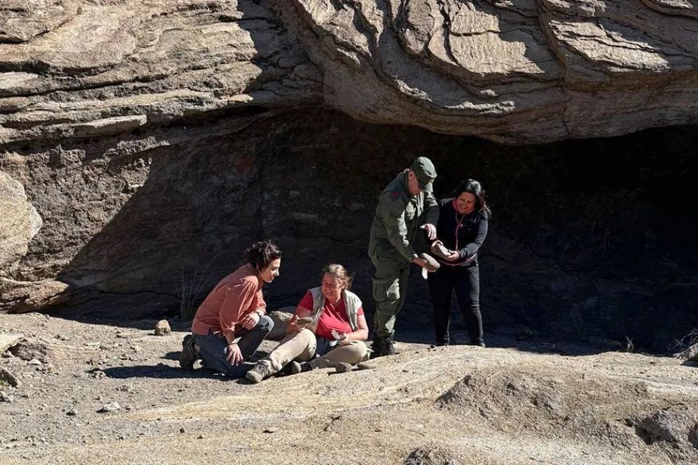 Investigando el pasado, buscan herramientas para el presente