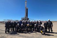 Empresas certificadas neuquinas visitaron yacimiento operado por Vista Energy