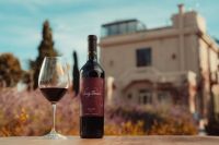 Luigi Bosca y el primer Malbec D.O.C.: un hito clave en la historia del vino argentino